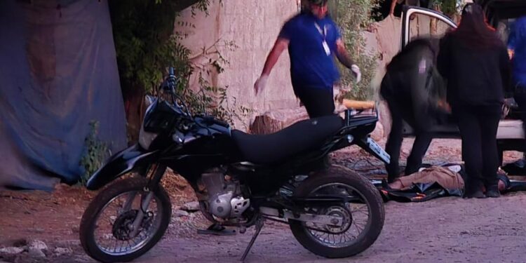 Asesinan a joven motociclista en la sindicatura de Villa Benito Juárez, Navolato