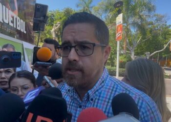 Niño herido durante intento de robo de vehículo a sus padres evoluciona favorablemente; no presenta lesiones graves: Salud