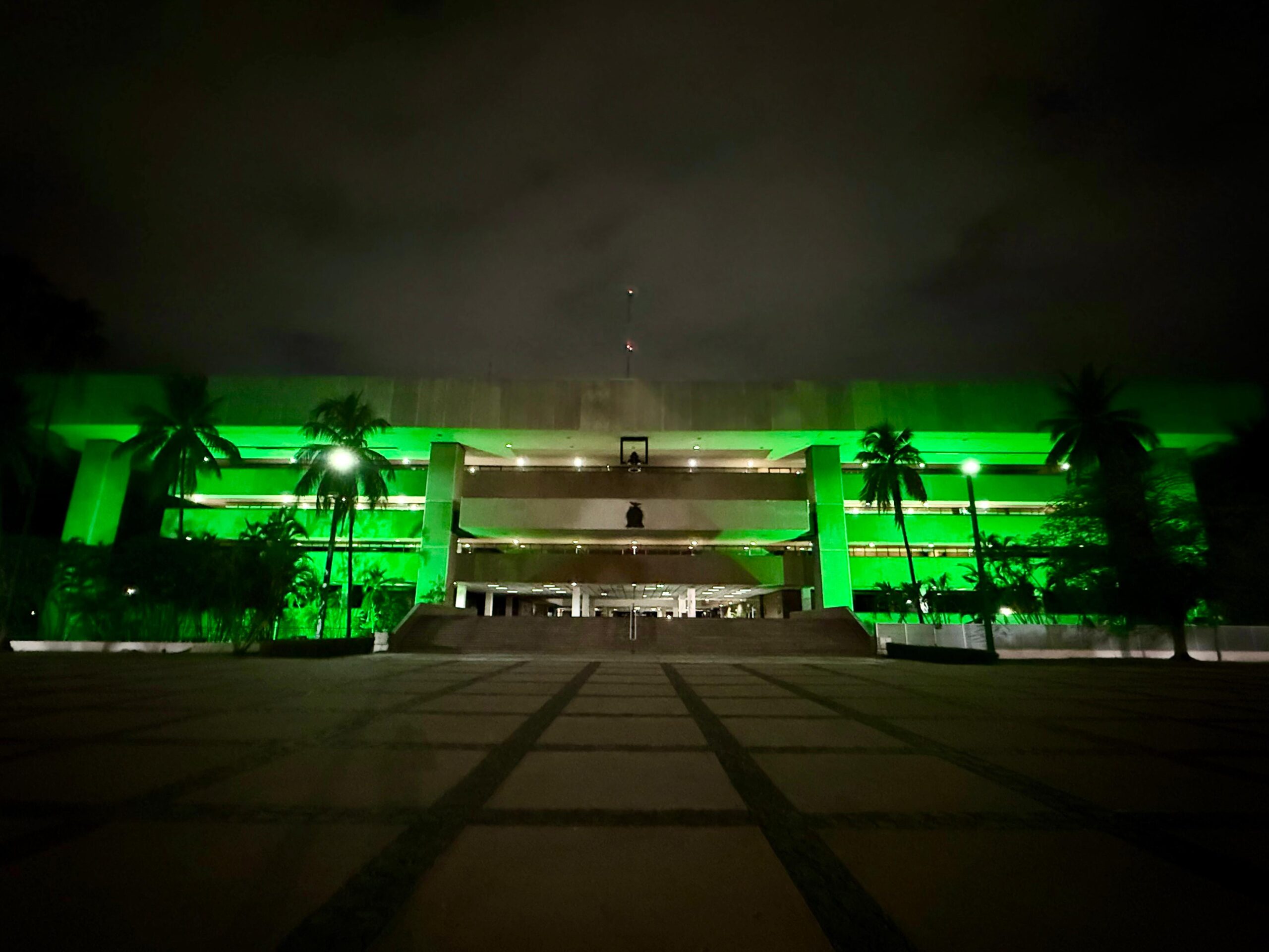 Palacio de Gobierno se iluminan de verde en apoyo a la donación de órganos