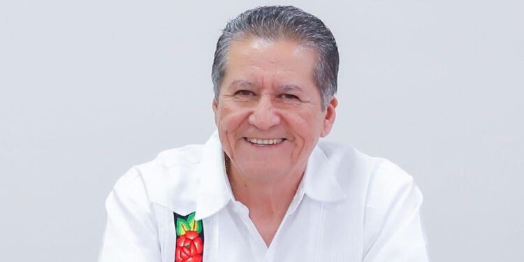 Feliciano Castro oficializa su renuncia y anuncia que hará política “desde la calle” para fortalecer la 4T