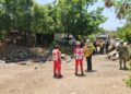 Un hombre sufre descarga eléctrica al podar árboles; resulta con lesiones leves en Culiacán