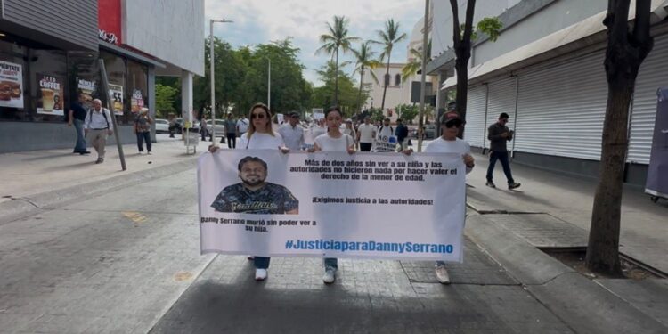“No vamos a dejar que su muerte quede impune”: familia de trabajador de la UAS marcha para exigir justicia en Culiacán