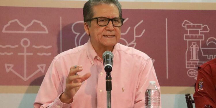 Trasciende posible salida de Feliciano Castro de la Secretaría de Economía en Sinaloa