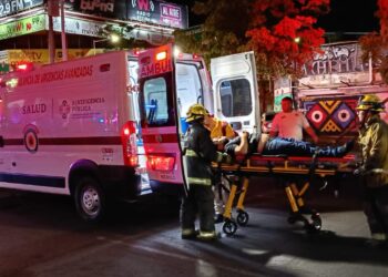 Cuatro heridos, dos de gravedad, deja fuerte choque en el Centro de Culiacán