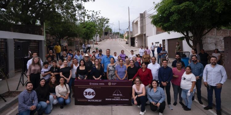 Compromiso cumplido: Ayuntamiento entrega la calle 366 en la Jesús Valdez Aldana