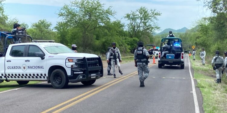 Abandonan a un hombre asesinado y con huellas de tortura entre Las Aguamitas y Agua Blanca