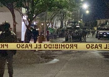 Asesinan a balazos a un hombre dentro de residencia en Stanza Cantabria; hubo persecución de los agresores