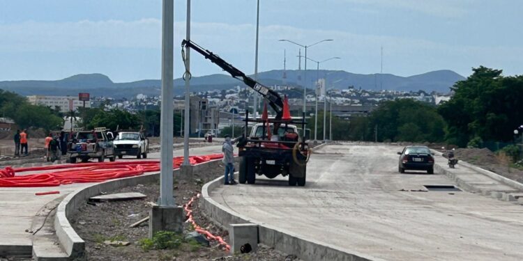 Puente Pedro Infante mantendrá un carril abierto por un mes; obra de 1,100 millones avanza rumbo a 2027