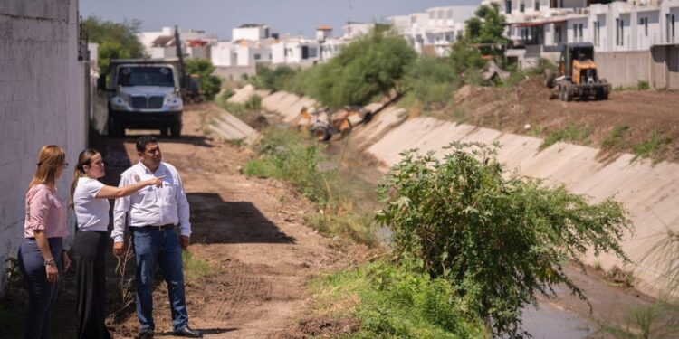 Ayuntamiento de Culiacán reporta 100% de limpieza en drenes principales y 95% en canales secundarios