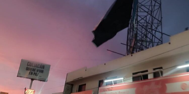 Culiacán revisará espectaculares tras caída de lonas por fuertes vientos y lluvias