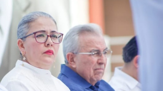 Graciela Domínguez niega haberse deslindado de Rubén Rocha y recuerda que formó parte de su gobierno