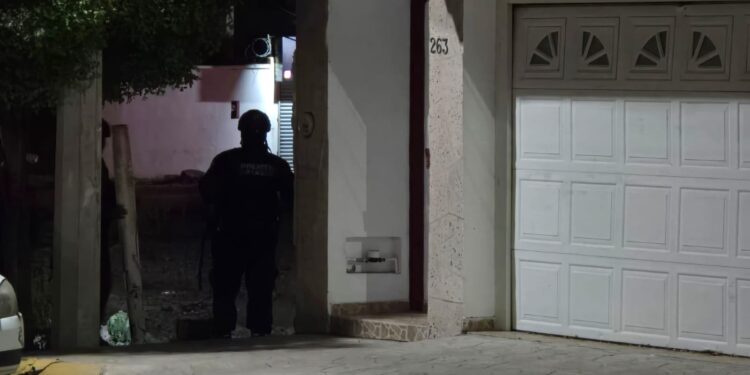 Cuatro detenidos tras operativo en presunta casa de seguridad en Villa Universidad, Culiacán