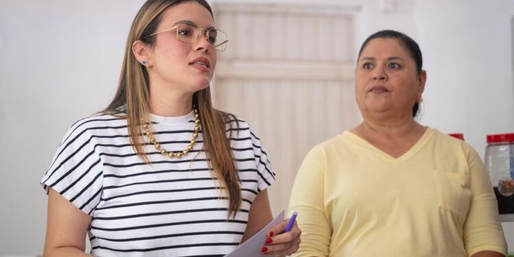 Mujeres emprendedoras de El Tamarindo concluyen 11 ciclos de apoyo; Ayuntamiento destaca impulso a la economía familiar