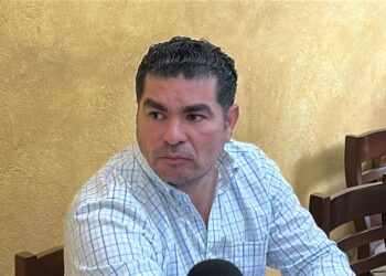 Rodolfo Valenzuela pide frenar encuestas telefónicas atribuidas a Imelda Castro; las califica de invasivas y sin rigor científico