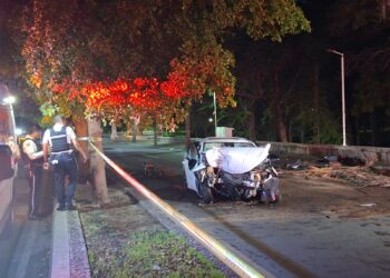 Muere hombre tras quedar prensado en aparatoso accidente sobre el Malecón Viejo de Culiacán