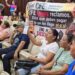 Con medidores en mano, familias toman el Congreso de Sinaloa por recibos de luz de hasta 100 mil pesos