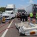 Dos trabajadores de la autopista Culiacán-Mazatlán mueren y dos más resultan graves tras choque con tráiler