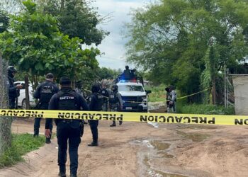 Asesinan a balazos a hombre frente a una vivienda en Valle del Agua, al oriente de Culiacán
