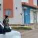 Atacan a balazos a otra estilista frente al negocio donde ayer asesinaron a una mujer en Culiacán