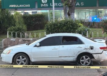 Hombre baleado llegó por sus propios medios al IMSS de Culiacán escoltado por policías estatales