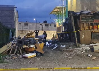 Asesinan a balazos a un hombre dentro de una choza en una zona de invasión al sur de Culiacán