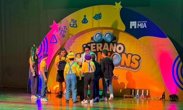 Con obra de teatro y baile, 205 niñas y niños concluyen el Curso de Verano 2026 del Instituto MIA