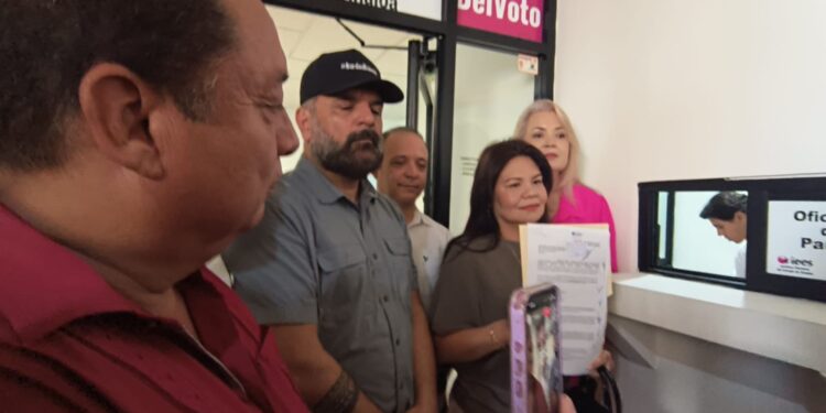 “¿De dónde sacan tanto dinero?”: cuestionan promoción de aspirantes de Morena rumbo a 2027