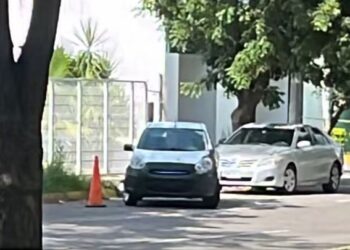 Asesinan a balazos a un hombre cuando conducía sobre el bulevar Eldorado, en Las Quintas