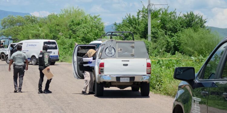 Hallan a dos hombres asesinados y maniatados junto a un canal de riego en la sindicatura de Baila