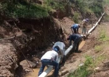 Autoriza Gobierno de Sinaloa nueva línea de agua potable para comunidades de Aguaruto