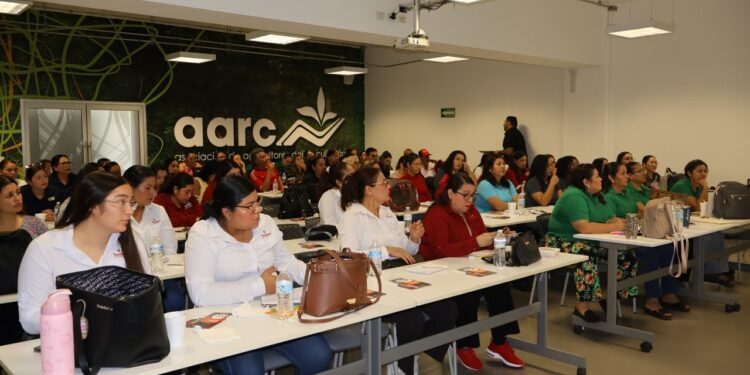 “SIPINNA Sinaloa Capacita en Protocolo para Prevenir y Erradicar el Trabajo Infantil y Proteger el Trabajo Adolescente en Edad Permitida en el Estado de Sinaloa”