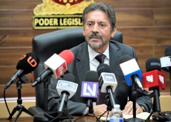 Rocha notificó al Congreso su regreso; no requiere autorización para retomar gubernatura: Jucopo