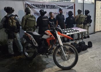 Grupo Interinstitucional detiene a dos civiles y asegura armas, droga y equipo táctico en Concordia