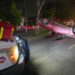 Tres lesionados deja aparatosa volcadura frente a Plaza Sur en Culiacán