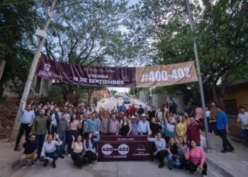 Tras más de 40 años de espera, familias de la 16 de Septiembre estrenan calles pavimentadas