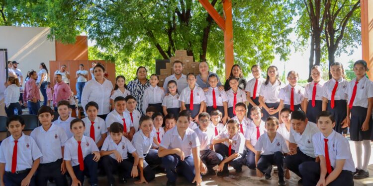 Alcalde de Badiraguato arranca inicio del ciclo escolar 2026-2027
