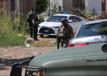 Atacan a balazos a madre buscadora y sus tres nietas en Culiacán