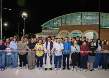 Se inaugura la monumental Arena Badiraguato con triunfo de Tebacas