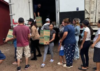 Entrega de apoyos por lluvias en El Colorado, Ahome Sistema DIF Sinaloa