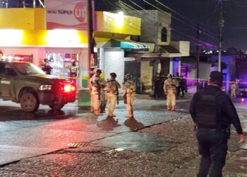 Asesinan a joven dentro de un minisúper en Las Cañadas