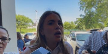 Ayuntamiento analiza petición sindical de 15% de aumento salarial en Culiacán