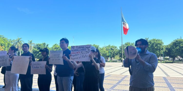 “Queremos regresar a casa con vida”: estudiantes de la UAS alzan la voz contra la violencia