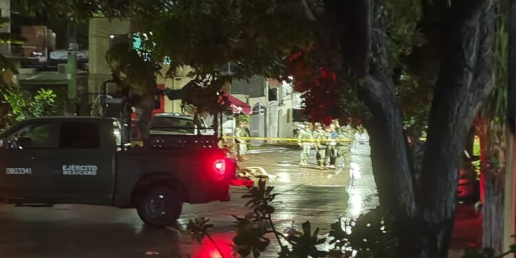 Muere en hospital uno de los hombres atacados a balazos cuando viajaban en un Razer en Culiacán