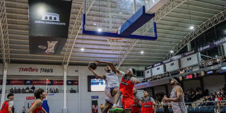 ¡Tres victorias al hilo! El equipo Tebacas de Badiraguato gana en casa sus primeros partidos de la Liga de Baloncesto del Pacífico