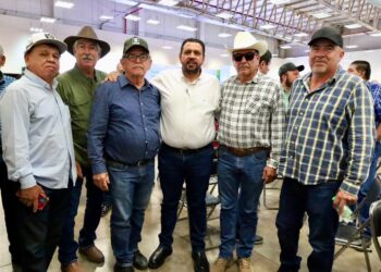 Acuerda Bello Esquivel con liderazgos de productores, ajustar detalles esta semana para generalizar el pago de los 400 pesos del maíz