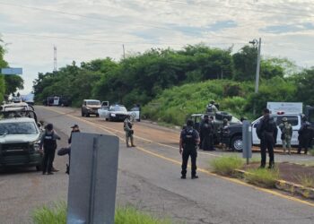 Enfrentamiento y persecución deja cuatro detenidos al norte de Culiacán