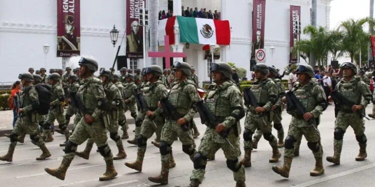 Habrá desfile militar en Culiacán y participarán por primera vez jóvenes del programa Jóvenes Unen al Barrio