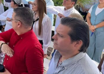 Mario Zamora propone consulta interna para elegir a quien encabece una alianza opositora