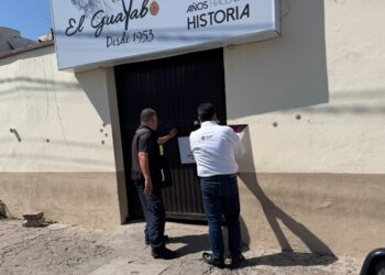Retiran sellos de clausura al bar El Guayabo en el centro de Culiacán