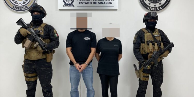Capturan a pareja responsable de amanazas y daños contra el colegio inglés